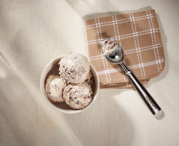 Glace aux cookies et beurre de cacahuète
