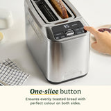 Grille-pain numérique Cuisinart sur un plan de travail de cuisine moderne