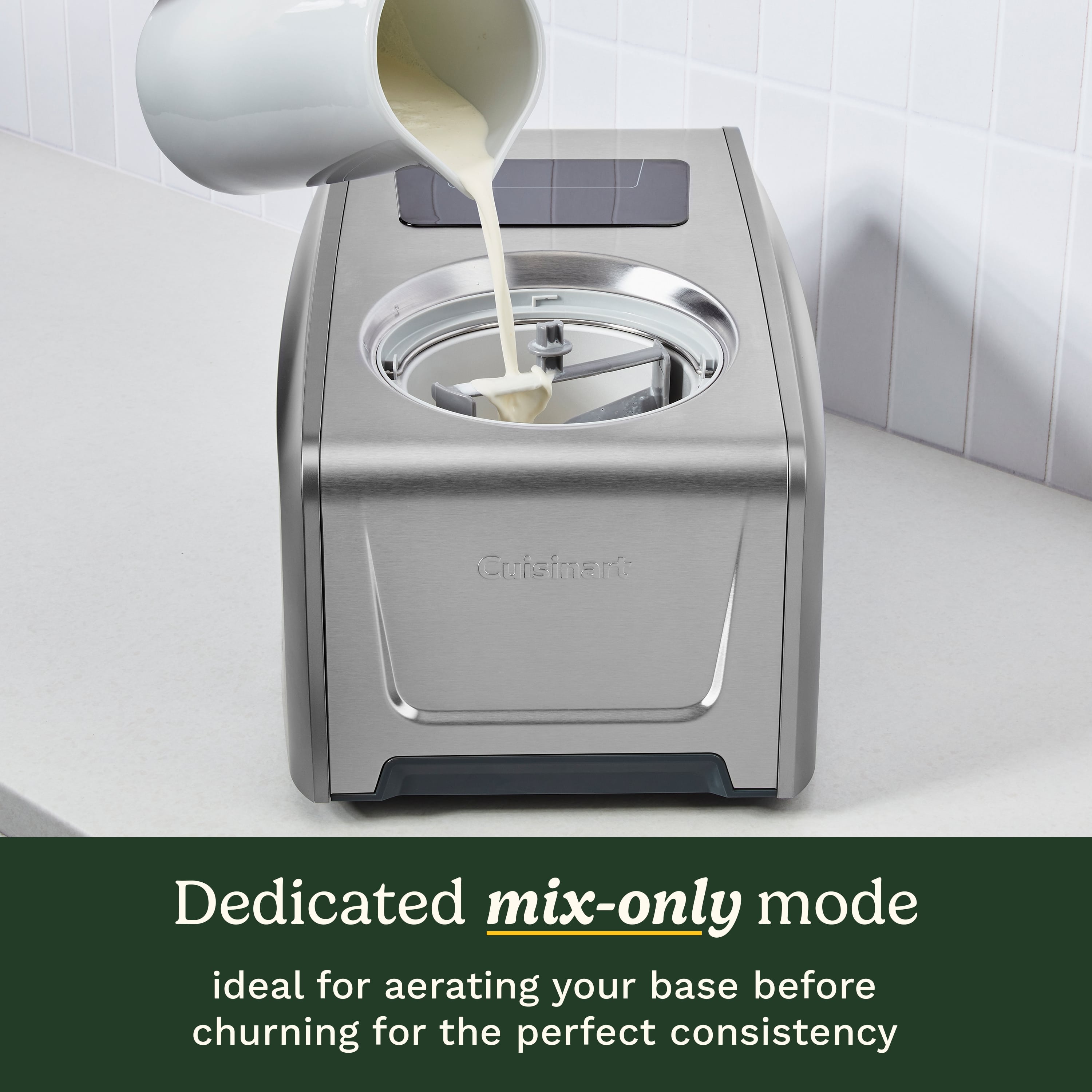 Cuisinart Freeze Ease Pro avec programmes Glace, Gelato, Sorbet et Yaourt glacé pour des recettes personnalisées.
