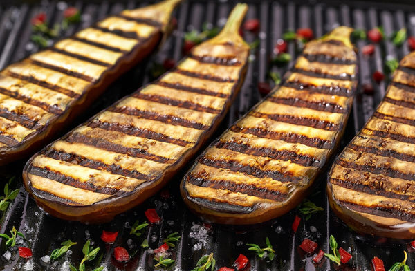 Planches de légumes grillés