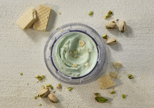 Glace pistache et éclats de biscuits